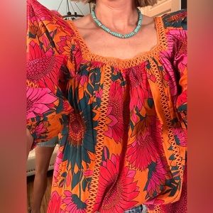 Farm RIO bright blouse with flowers size Small